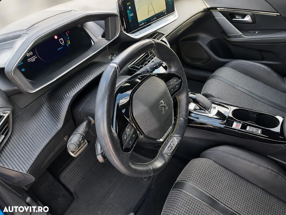 Peugeot 208 e-208 GT Pack - 12