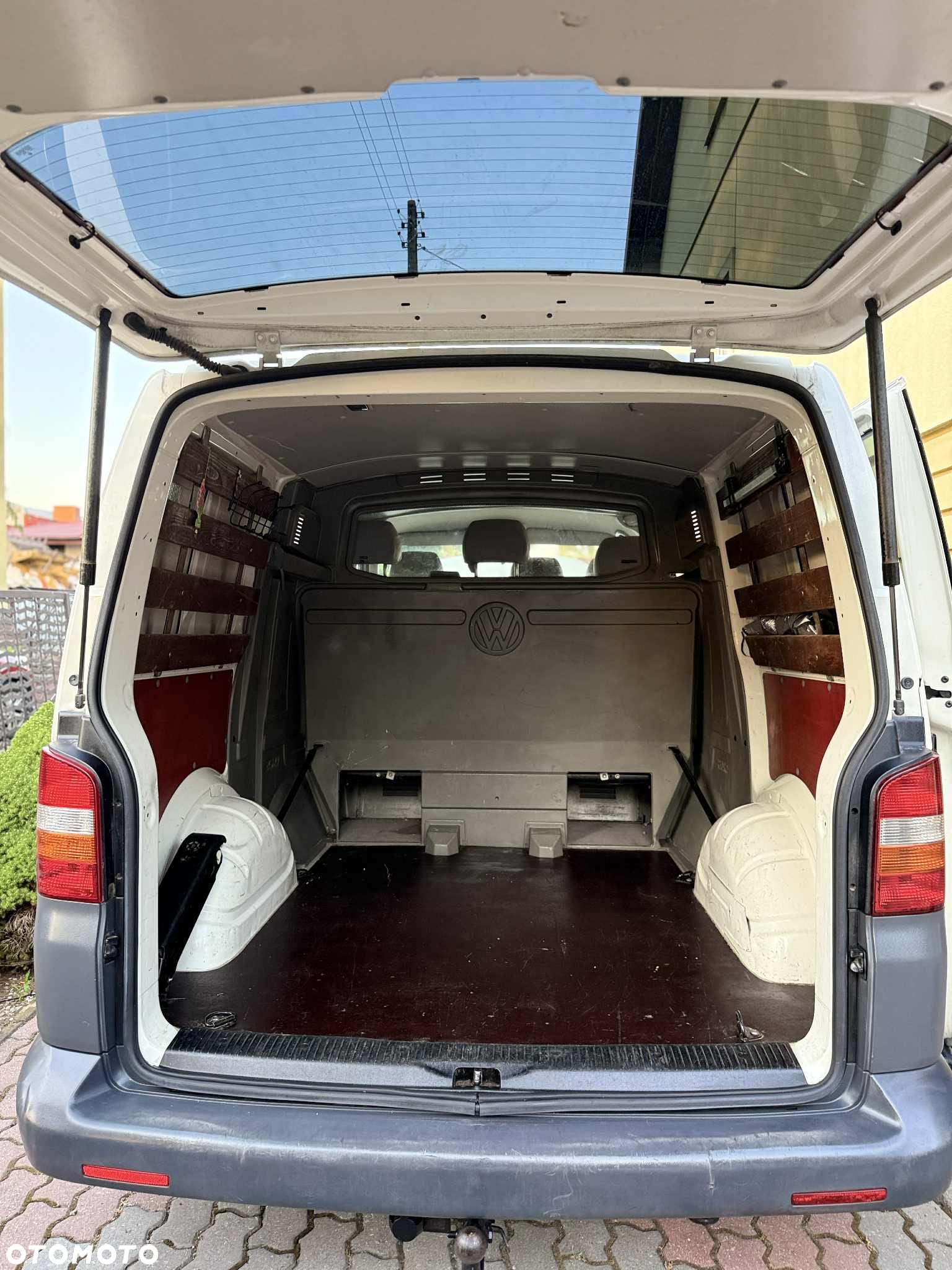 Volkswagen Transporter - 13