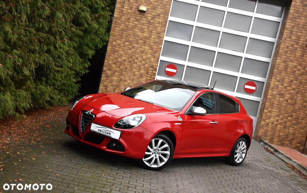 Alfa Romeo Giulietta 1.6 JTDM Distinctive - 1
