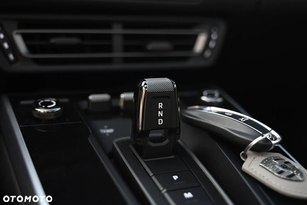 Porsche 911 Carrera S - 30