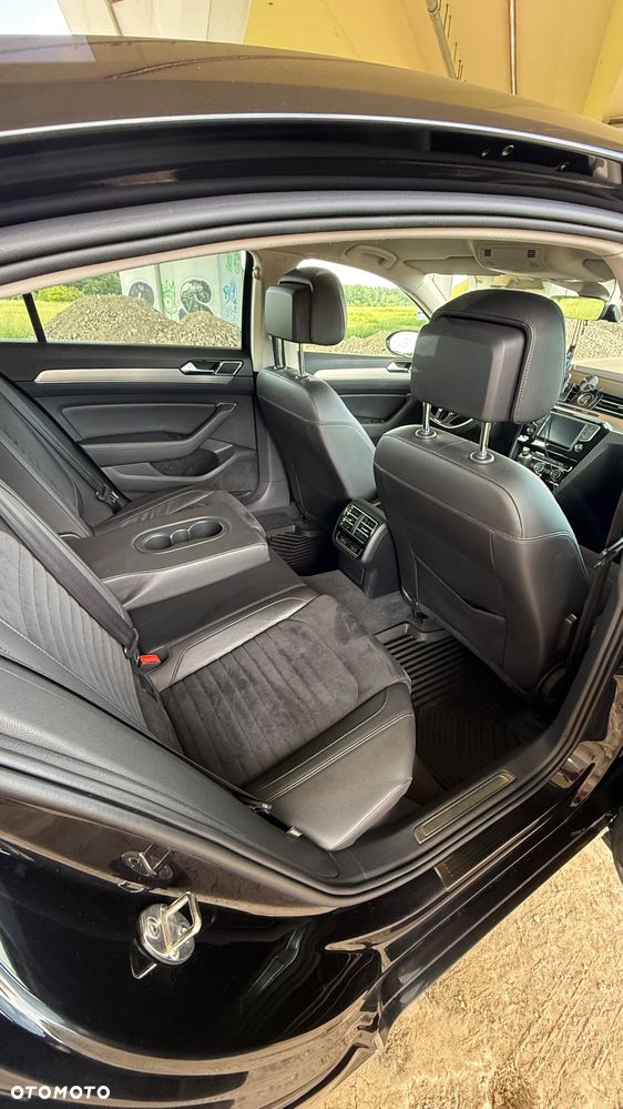 Volkswagen Passat 1.4 TSI BMT ACT Highline - 9