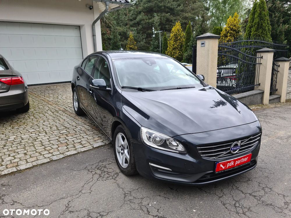 Volvo S60 D3 Momentum - 23