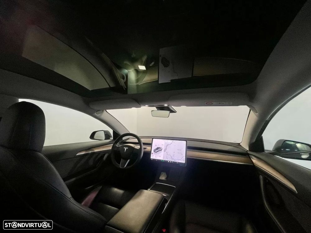 Tesla Model 3 Tração Traseira - 4