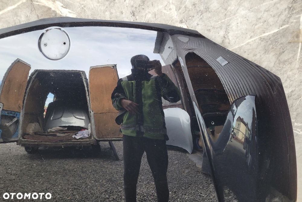 MASKA POKRYWA SILNIKA BMW E81 E82 E87 E88 668 SCHWARZ II ORG LAKIER A200 - 3