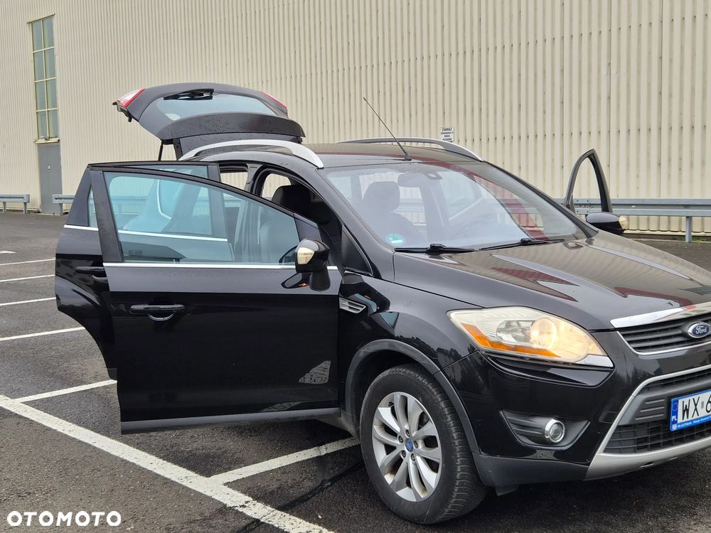 Ford Kuga 2.5 4x4 Titanium - 26