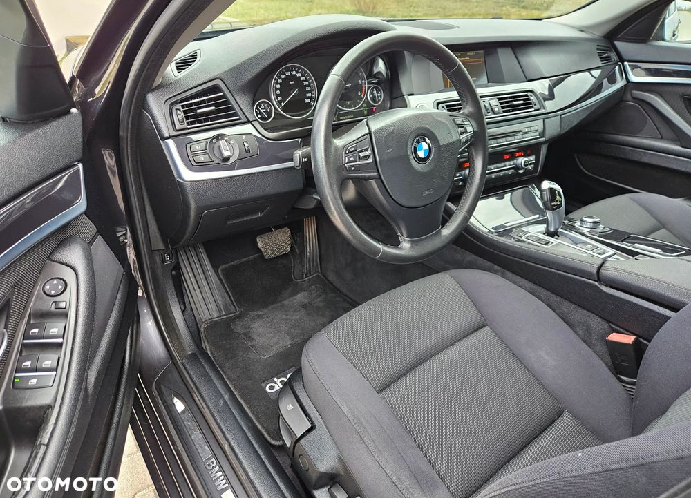 BMW Seria 5 520d - 8
