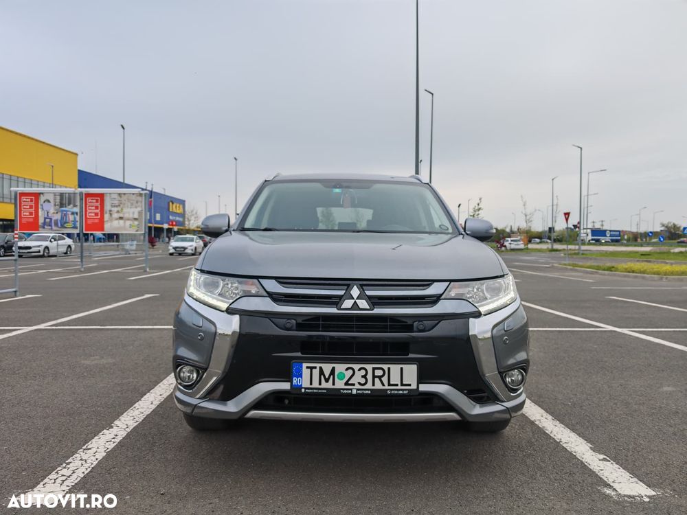 Mitsubishi Outlander 2.0 4WD - 4