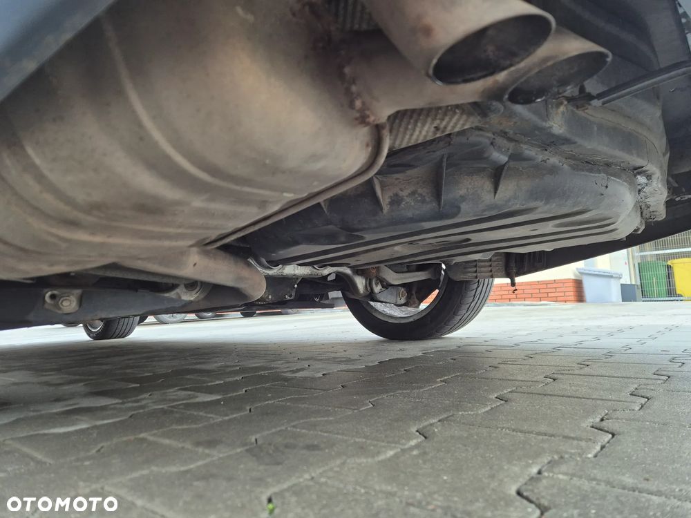 Mercedes-Benz Klasa E - 18