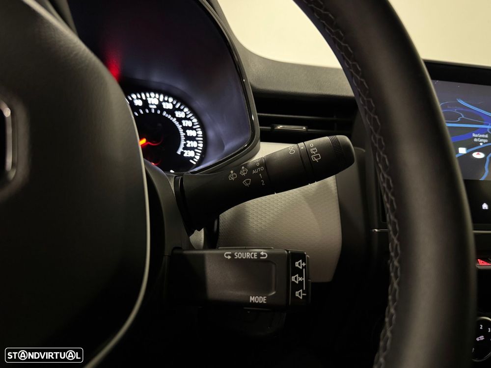 Renault Clio 1.0 TCe Evolution Bi-Fuel - 42