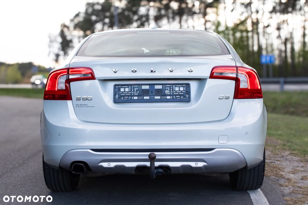 Volvo S60 D3 Momentum - 22