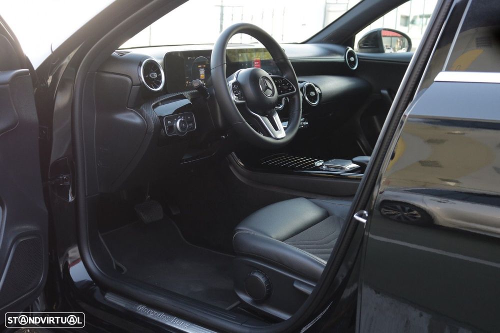 Mercedes-Benz A 180 d Style Plus Aut. - 19