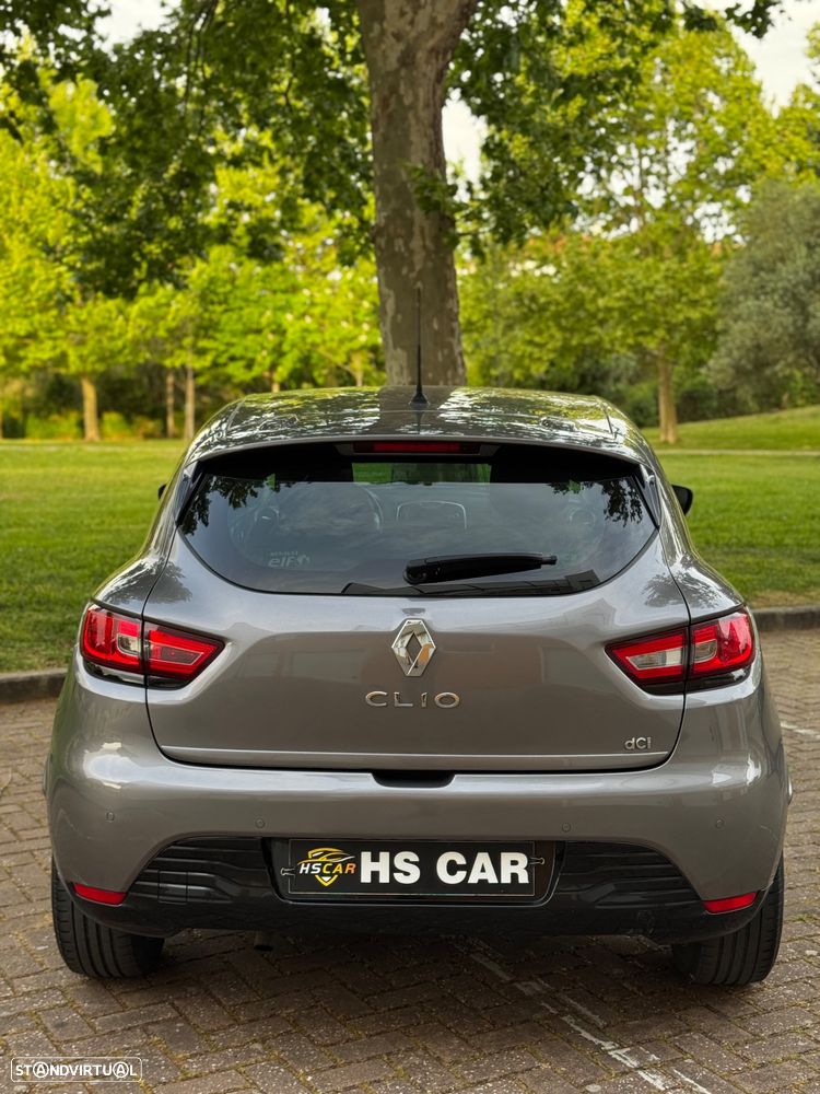Renault Clio dCi 90 Limited - 8