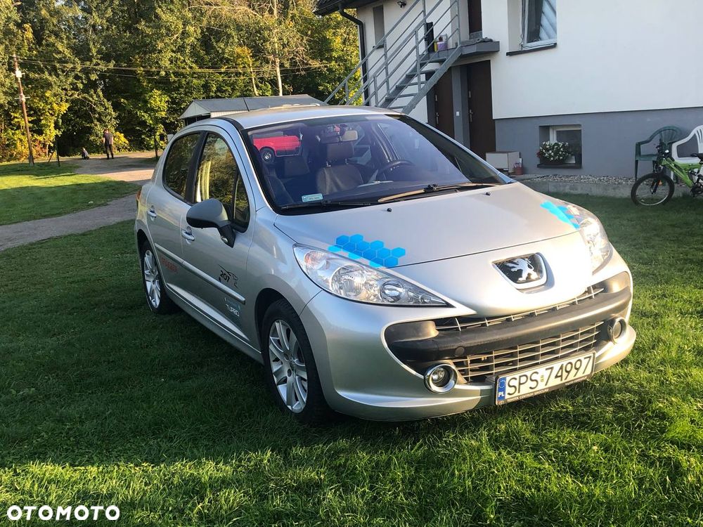 Peugeot 207 - 7