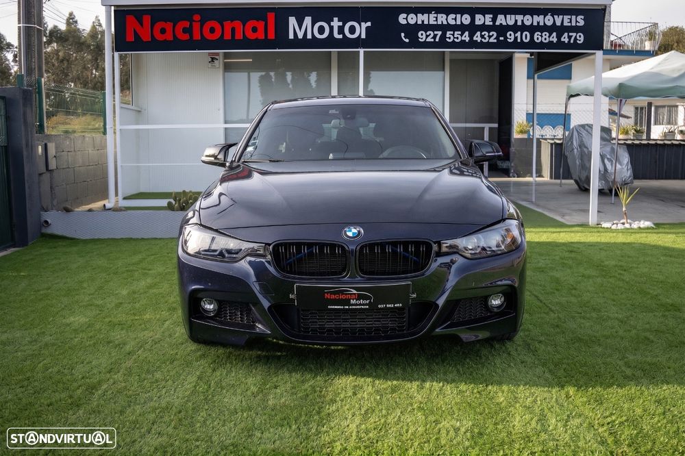 BMW 320 d Pack M - 2