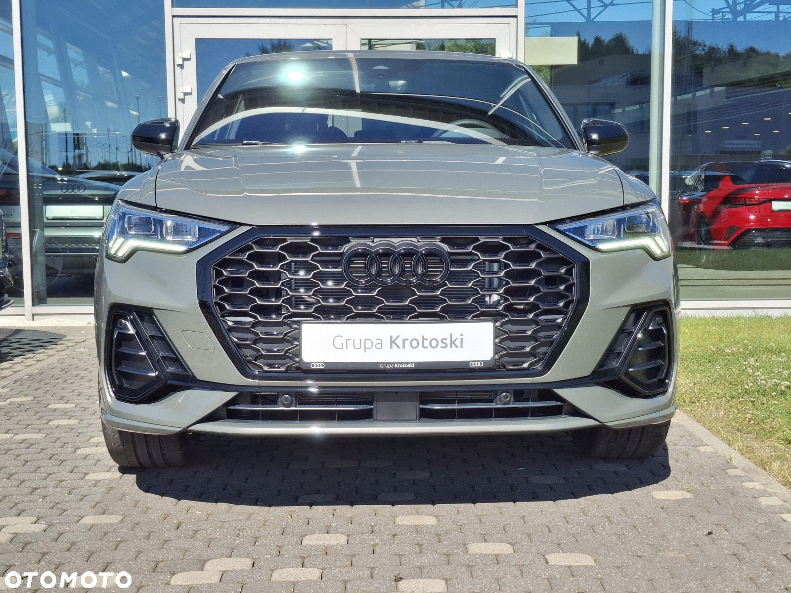 Audi Q3 Sportback - 8