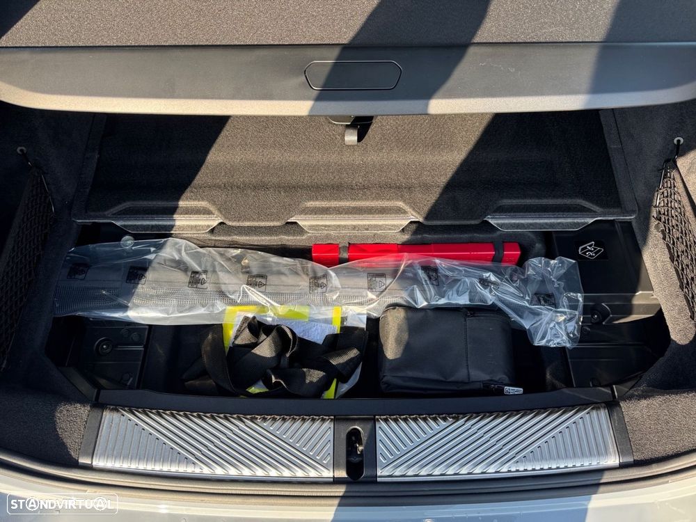 BMW 530 e Pack Desportivo M - 11