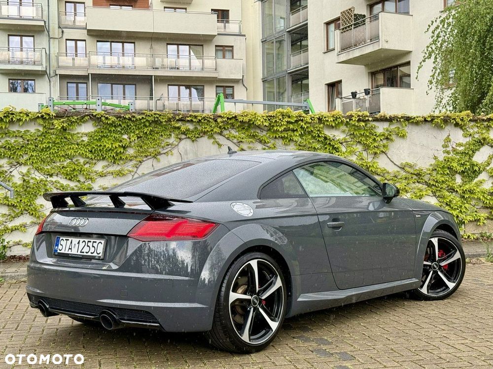Audi TT Coupé - 4