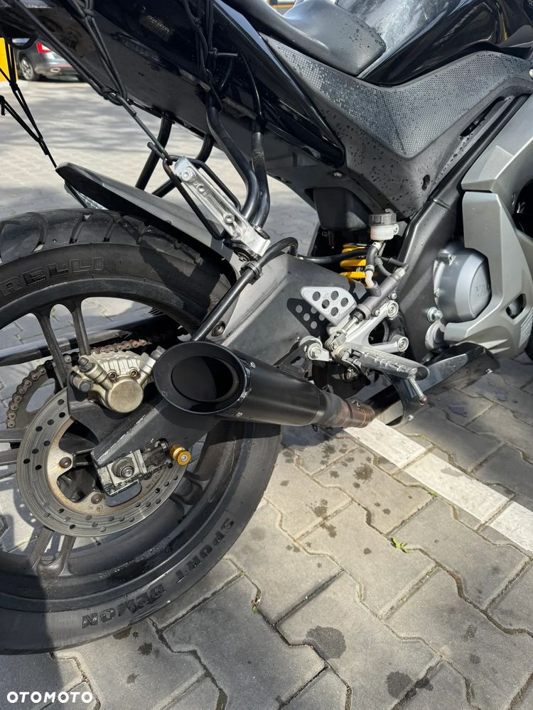 Yamaha YZF - 7