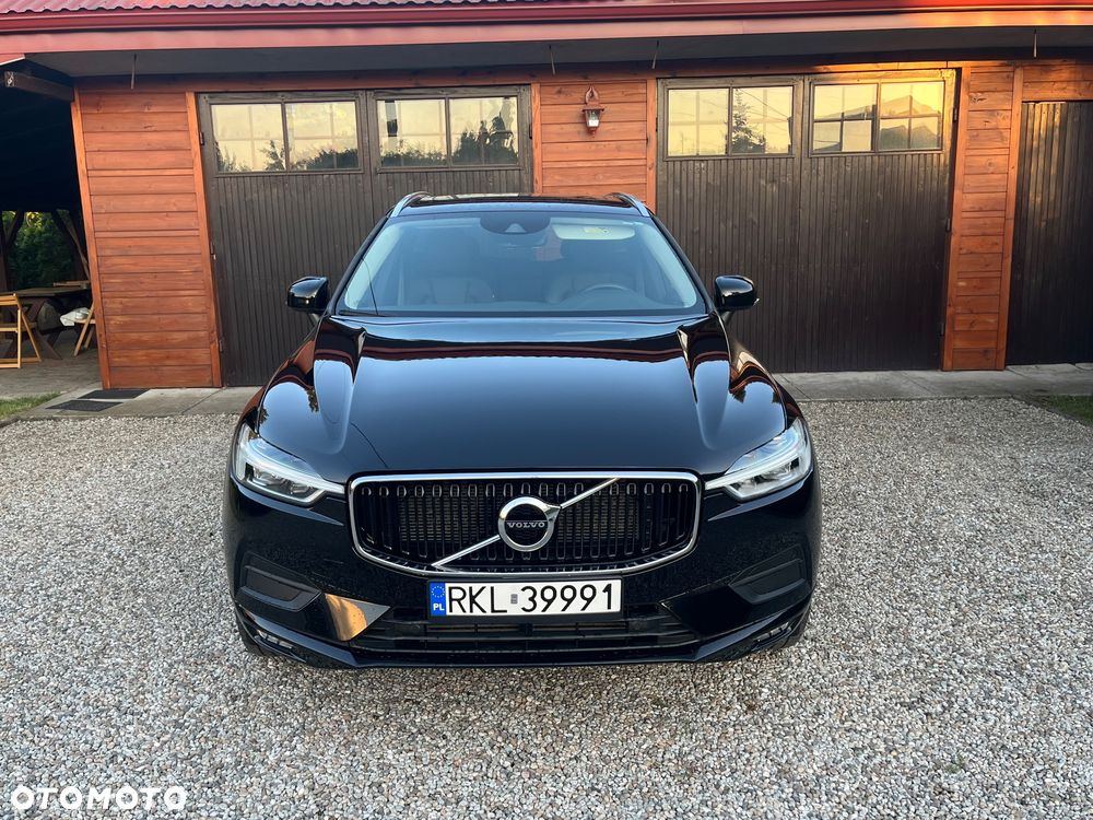Volvo XC 60 T6 AWD Momentum Pro - 2