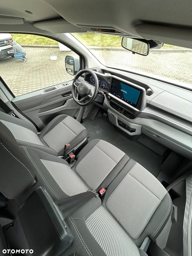 Volkswagen Transporter Kombi L1H1 DSG - 17