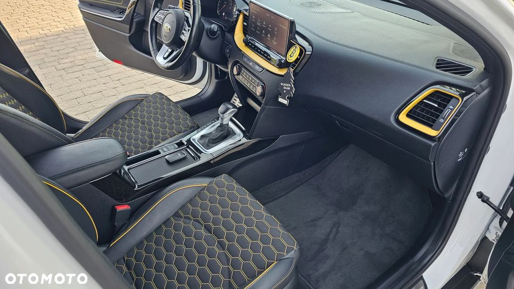 Kia XCeed 1.4 T-GDI OPF DCT7 PLATINUM EDITION - 23