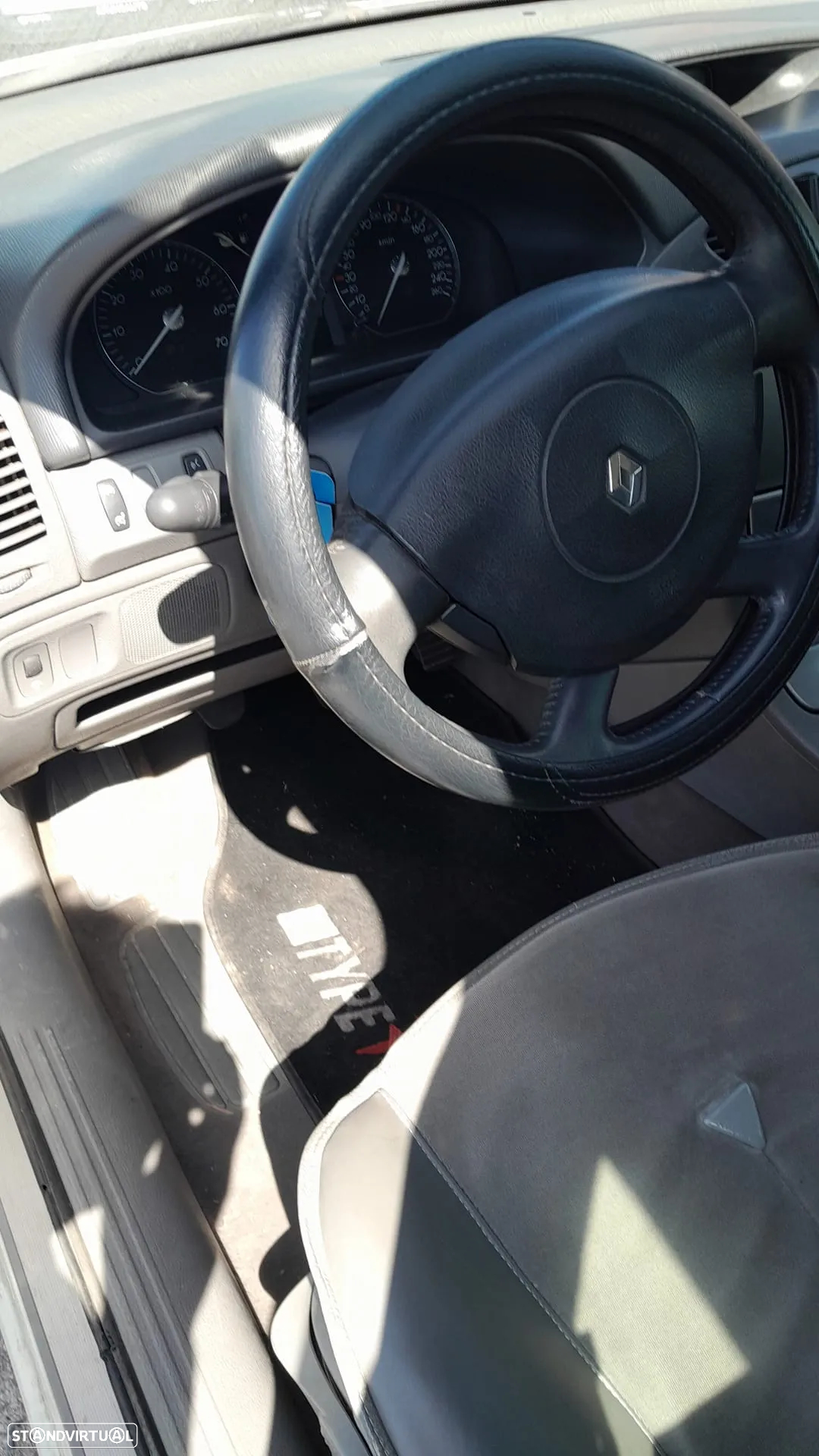 Renault Laguna - 6