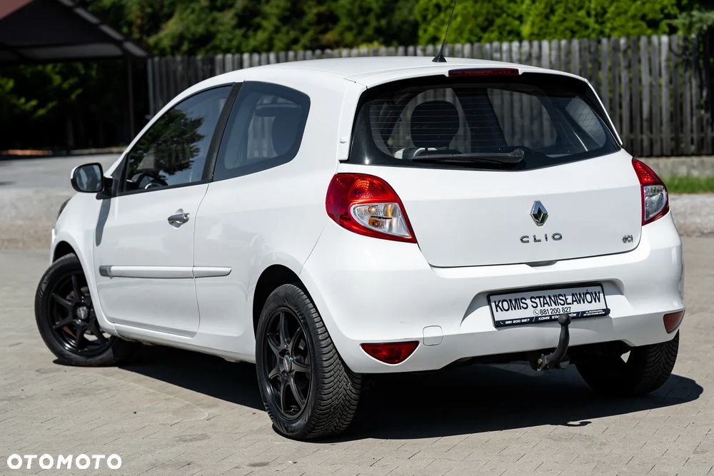 Renault Clio 1.5 dCi Luxe Dynamique - 12