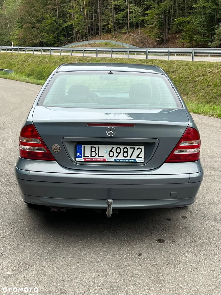 Mercedes-Benz Klasa C - 2
