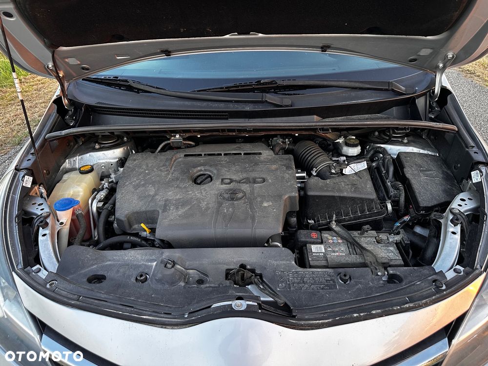 Toyota Verso 2.0 D-4D Premium 7os - 10