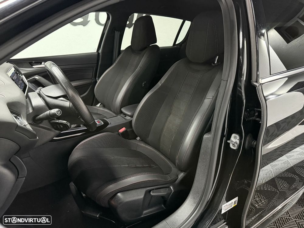 Peugeot 308 PureTech 130 GPF Stop & Start GT - 19