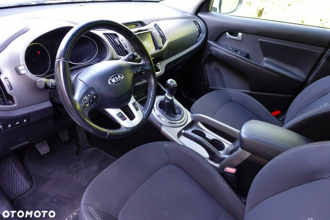 Kia Sportage - 10