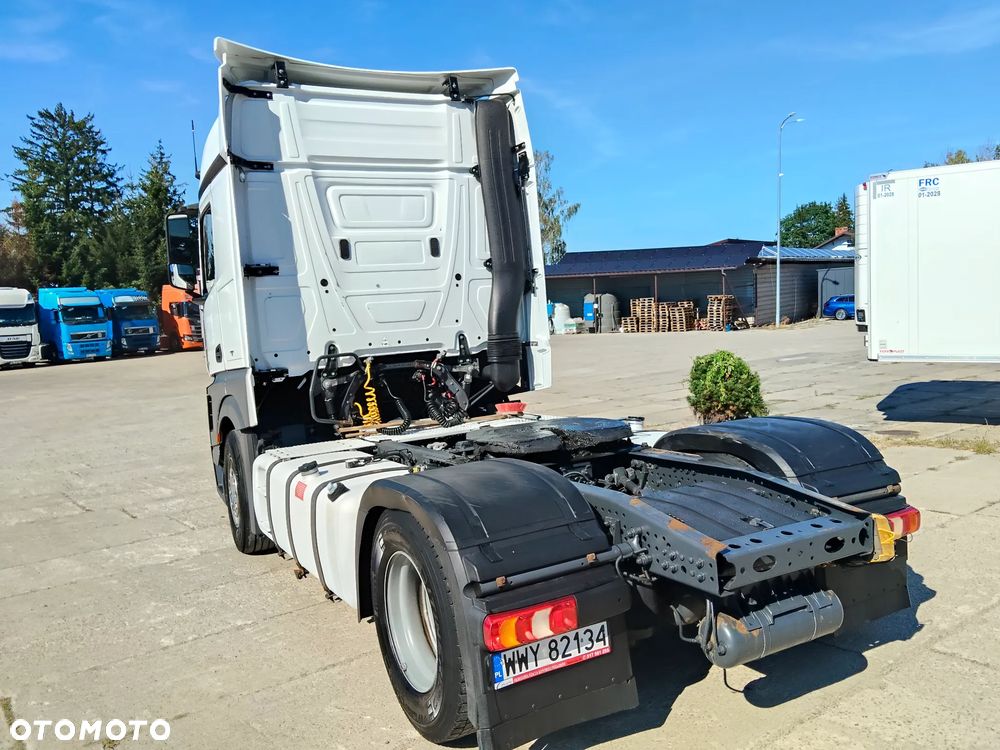 Mercedes-Benz Actros - 5