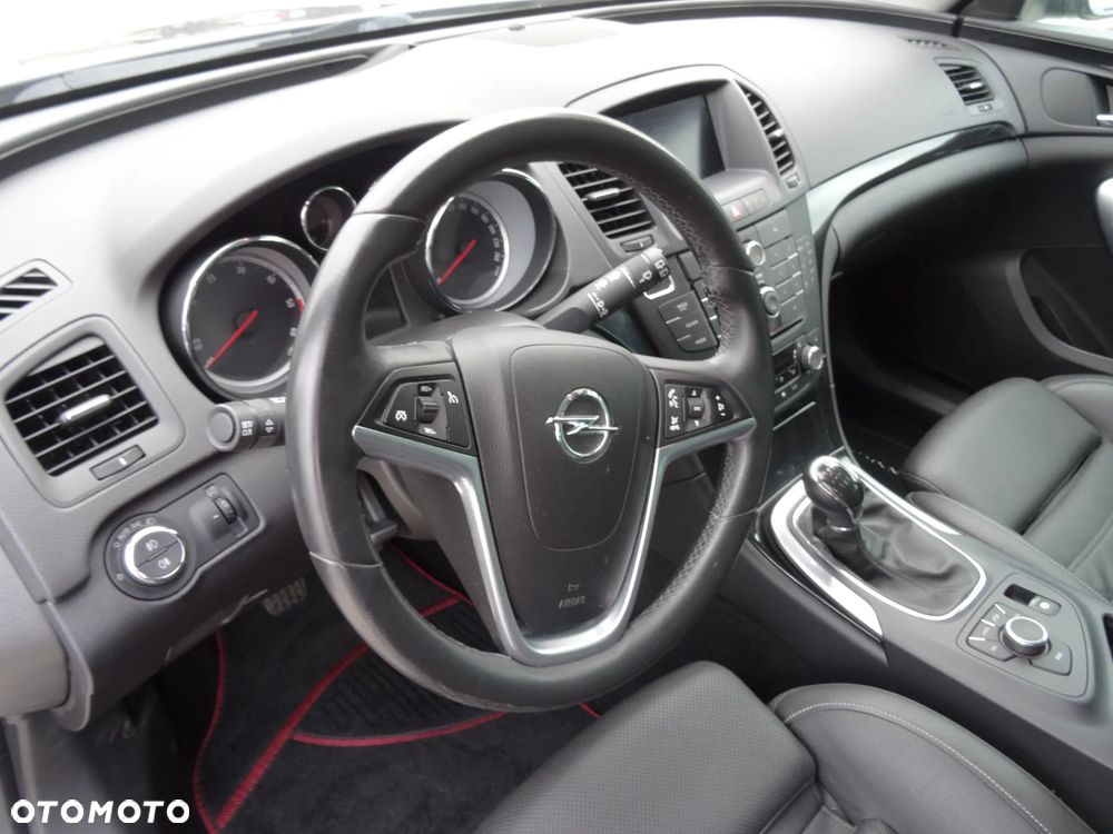 Opel Insignia 2.0 CDTI Sports Tourer - 12