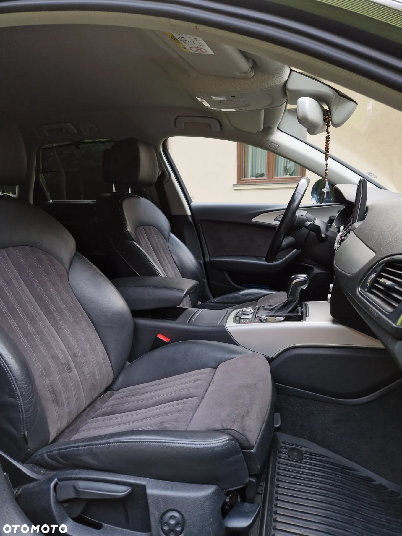 Audi A6 Avant 2.0 TDI Ultra S tronic - 13