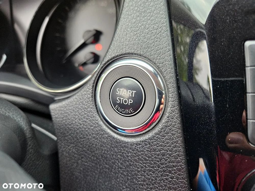 Nissan X-Trail 1.6 DIG-T N-Connecta 2WD - 38