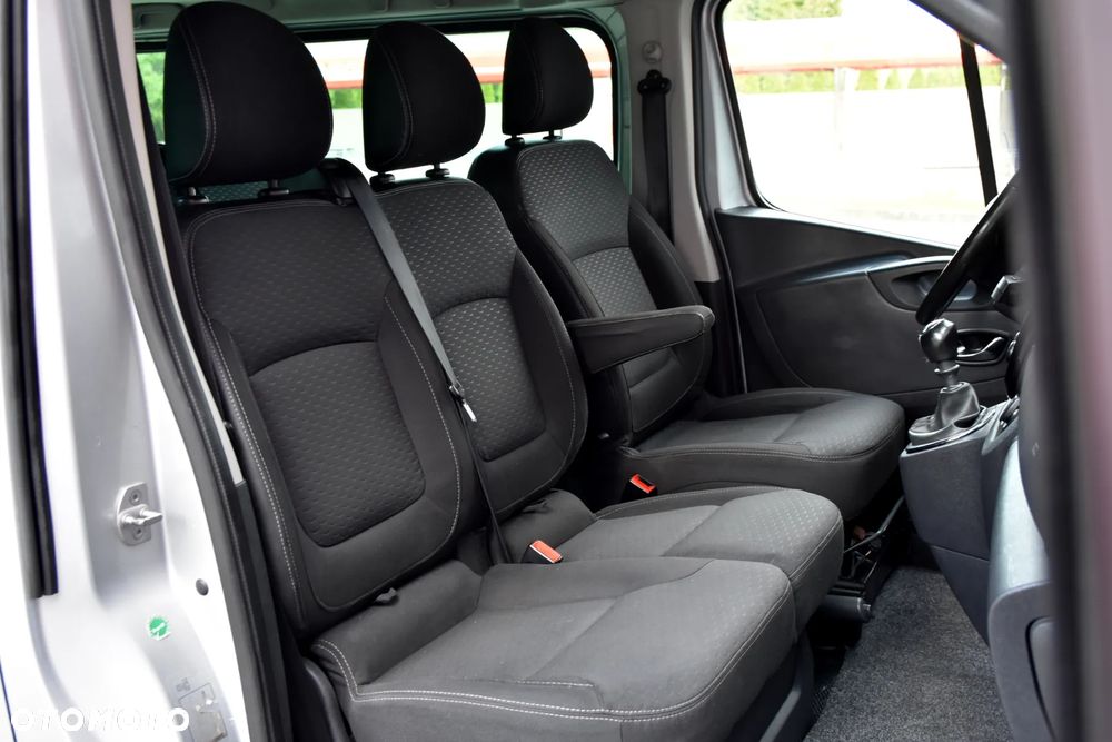 Opel Vivaro L2H1 2.9t Sport - 15
