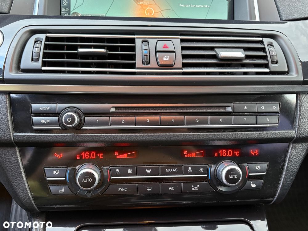 BMW Seria 5 520d Luxury Line - 20