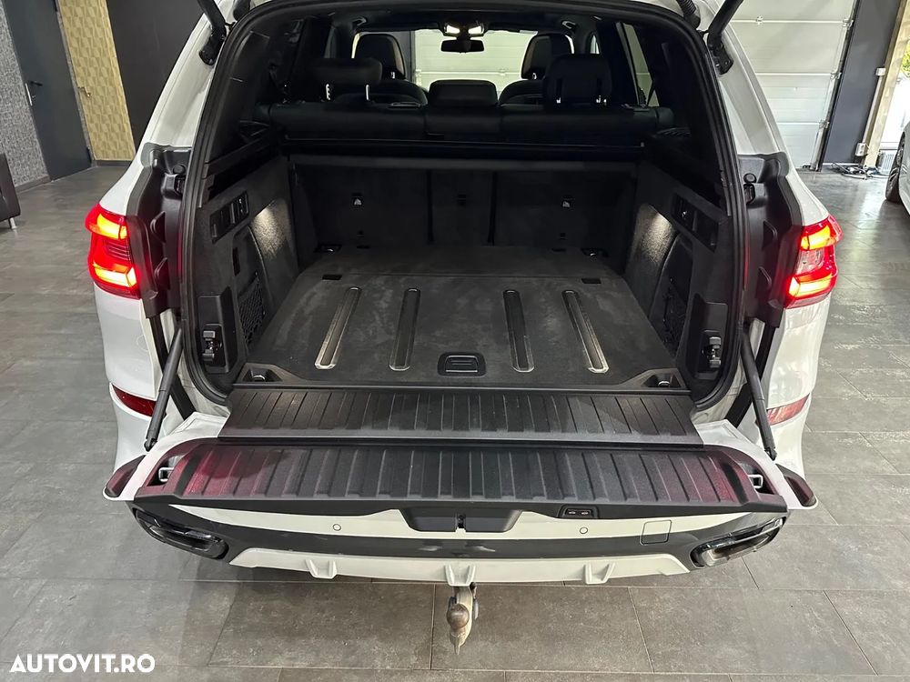 BMW X5 xDrive30d - 36