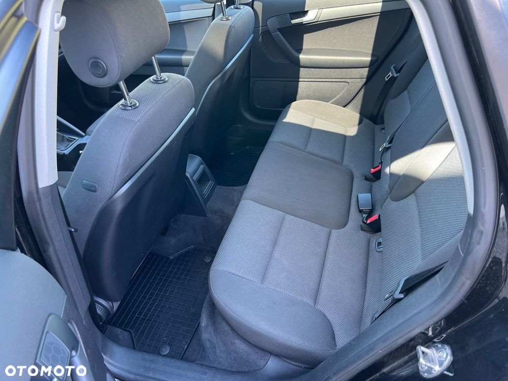 Audi A3 Sportback 1.6 Ambiente - 11