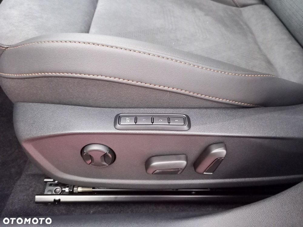 Cupra Formentor - 12