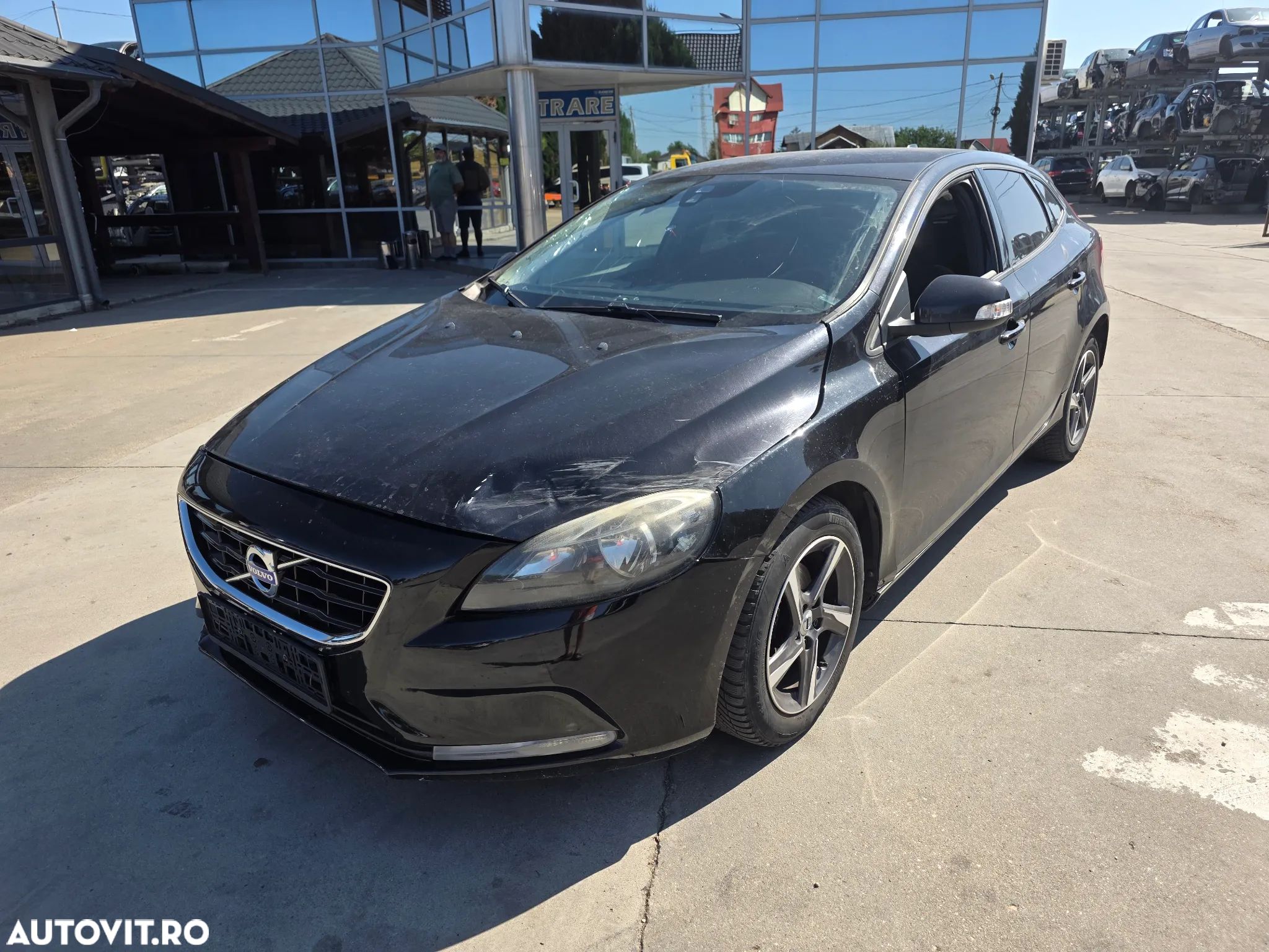 Volvo V40 D2 94g Basic - 1