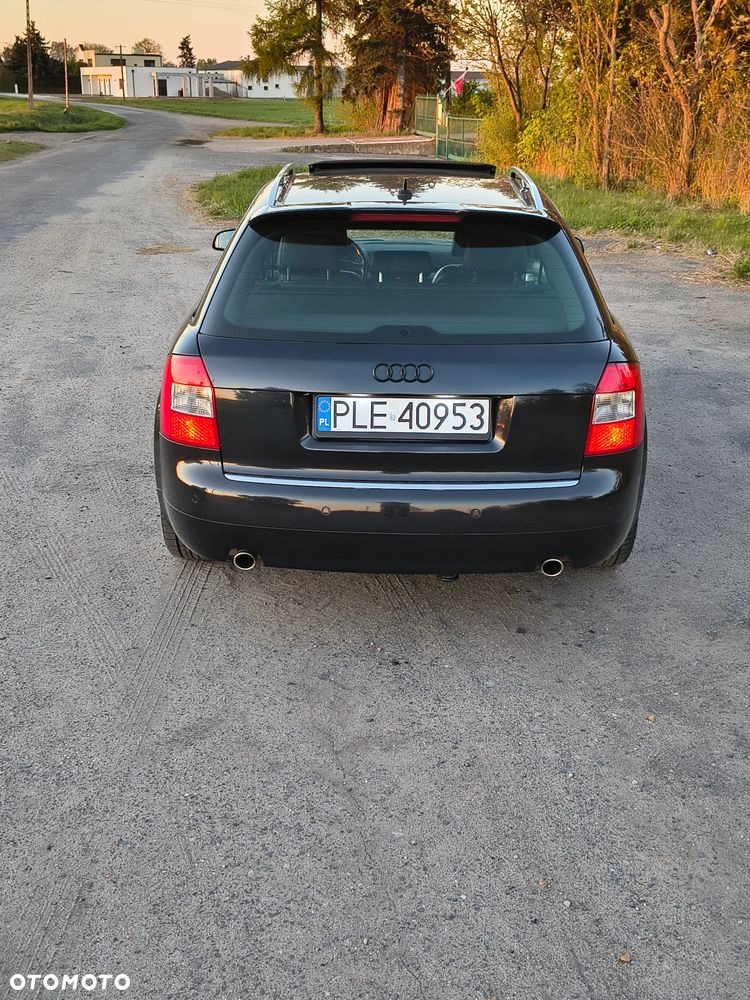 Audi A4 Avant 3 - 33