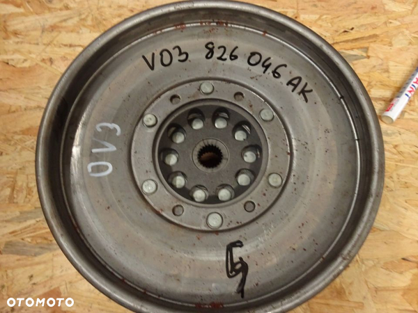dwumasa s tronic  audi a4 b8 b9 a6 c7 a7 q5 q3 80a V03826046AK czesci