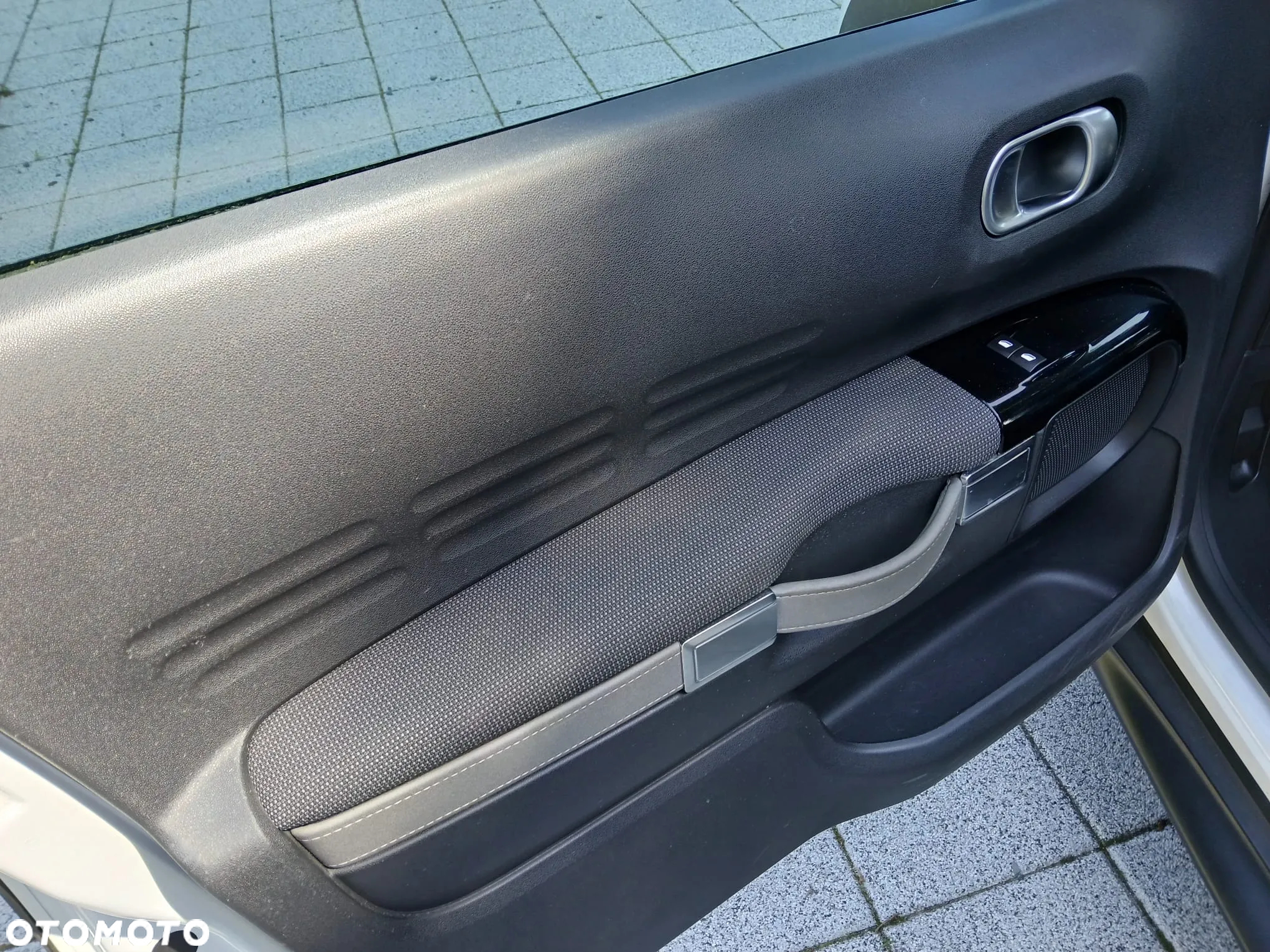 Citroën C4 Cactus - 26