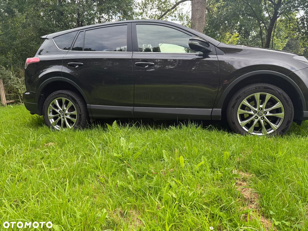 Toyota RAV4 2.0 D-4D 4x2 Start-Stop Comfort - 3