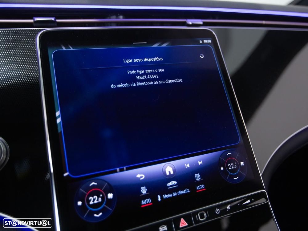 Mercedes-Benz EQE 350 Electric Art - 40