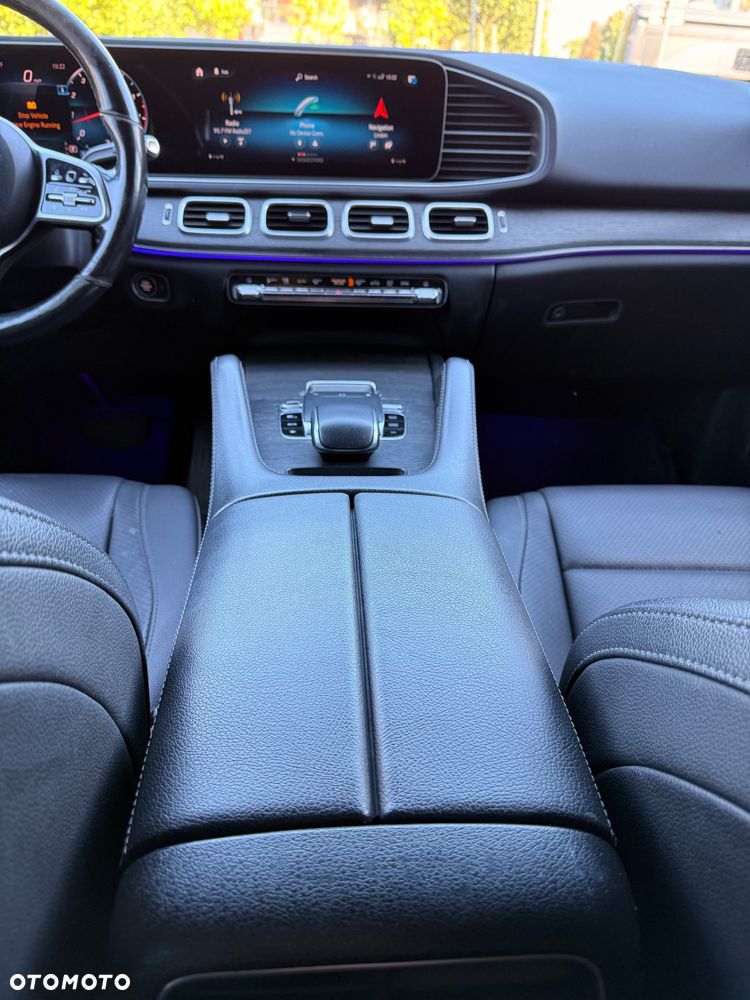 Mercedes-Benz GLE - 22