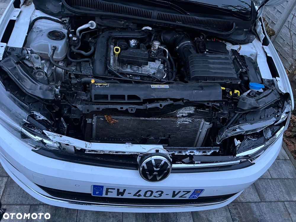 Volkswagen Polo - 15
