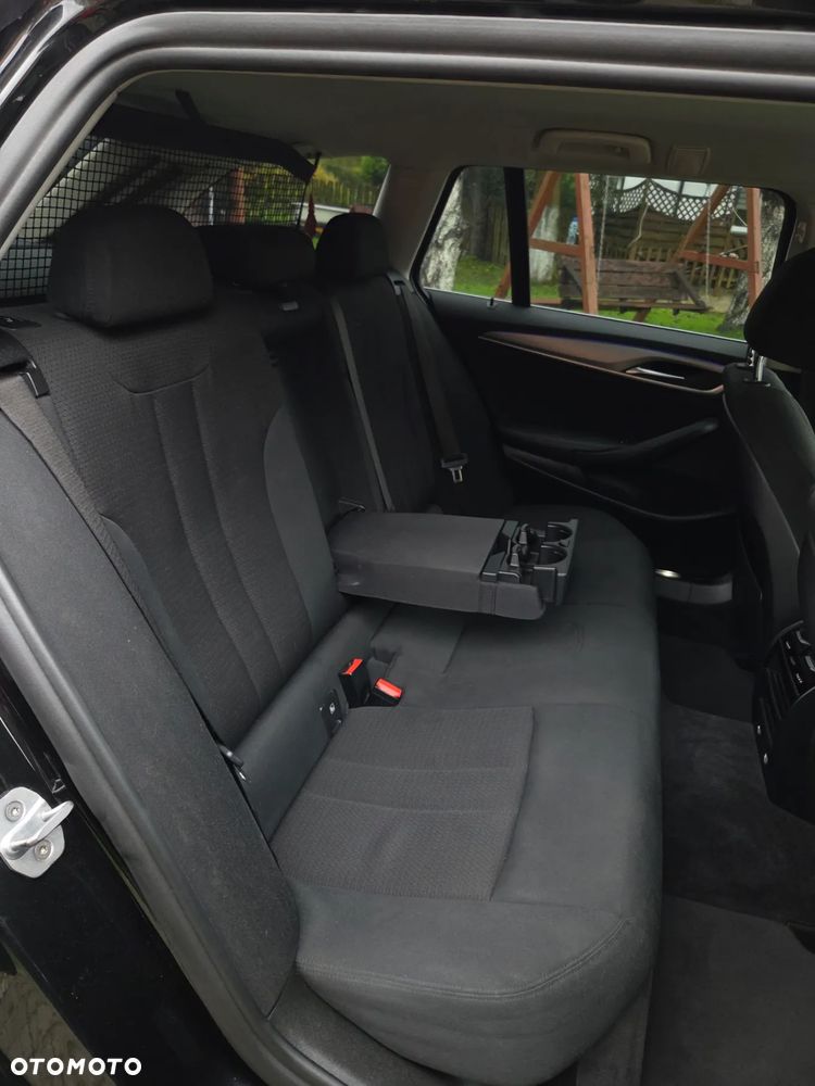 BMW Seria 5 520d - 13
