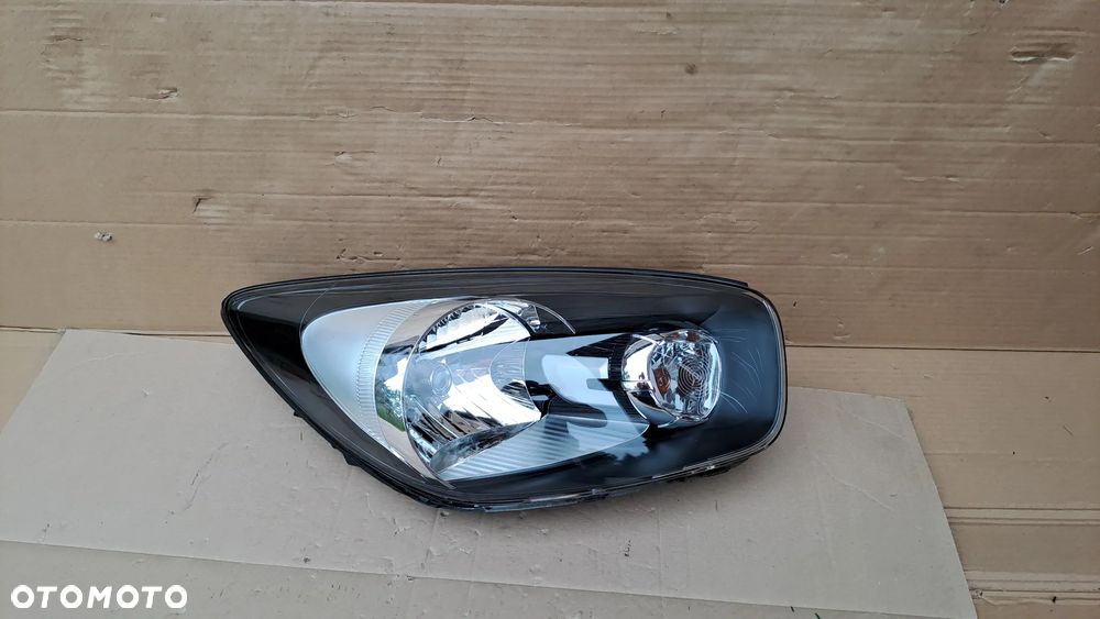KIA PICANTO II 11- 16 PRAWA LAMPA ORYGINAŁ EUROPA 92102-1Y0 UŻYWANA - 1